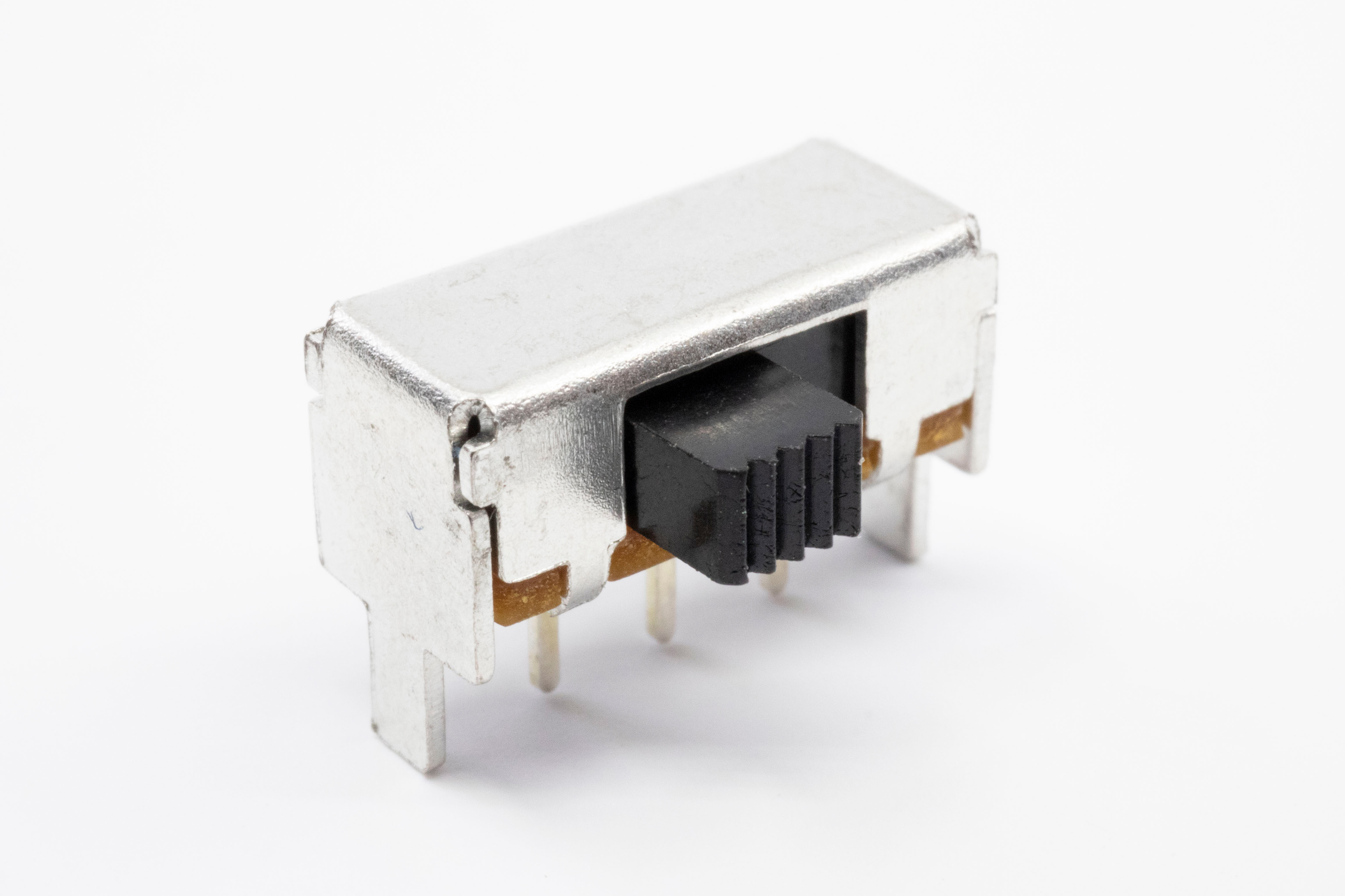 Keystone Electronics EG1206